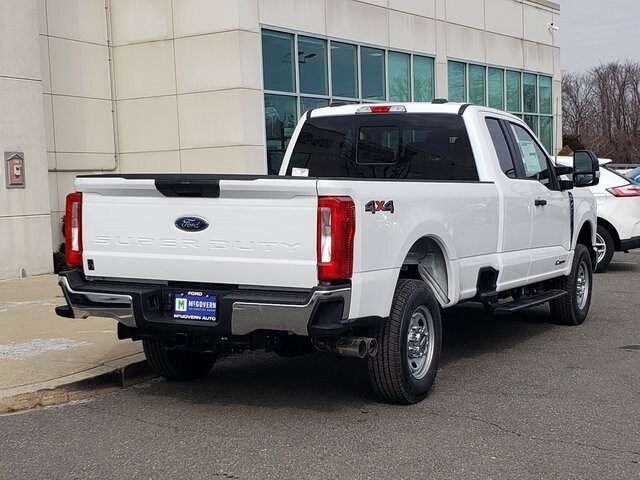 2025 Ford F-250 XL photo 2