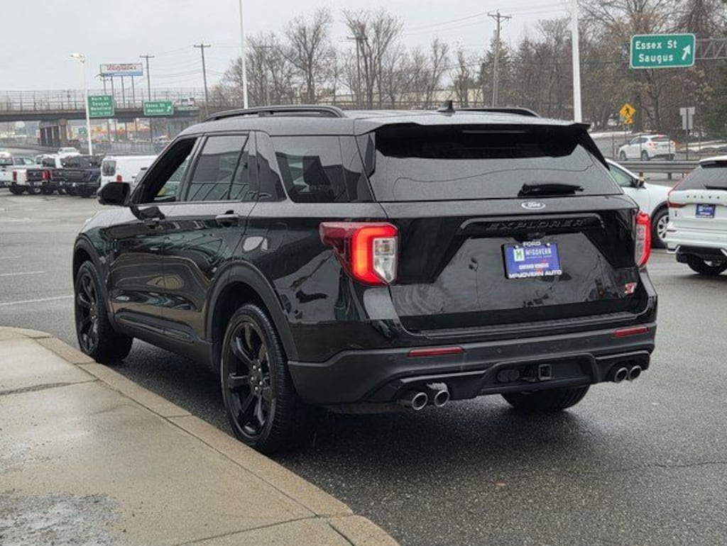 Used 2022 Ford Explorer ST SUV