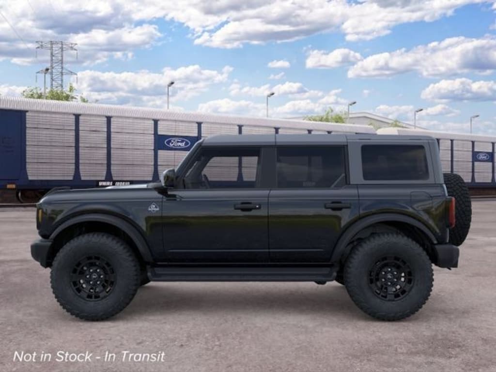 New 2026 Ford Bronco Outer Banks SUV