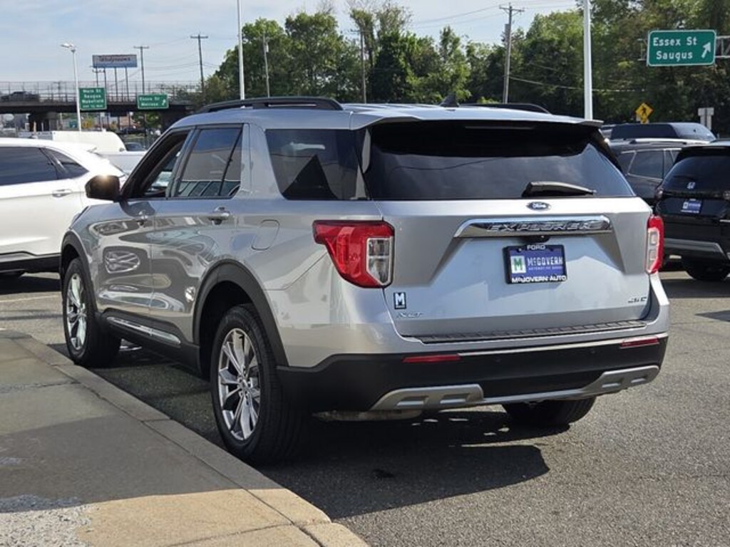 Used 2023 Ford Explorer XLT SUV