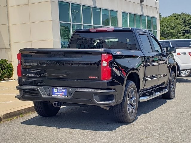 2023 Chevrolet Silverado 1500 RST photo 3