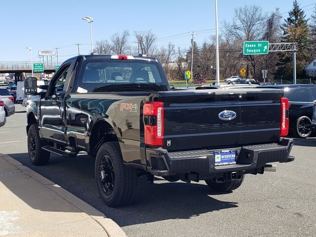 2025 Ford F-250 XL photo 2