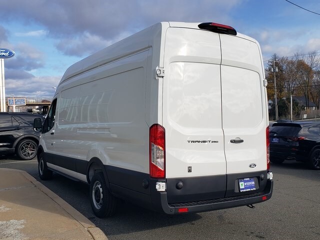 2026 Ford Transit photo 2