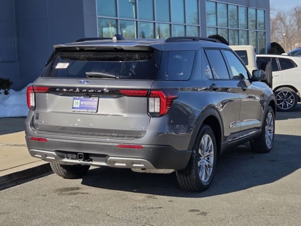 New 2026 Ford Explorer Active SUV
