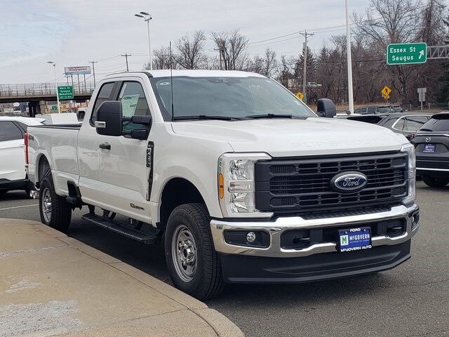 2025 Ford F-250 XL photo 4