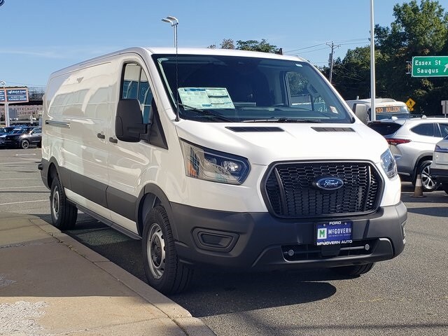 2025 Ford Transit photo 4