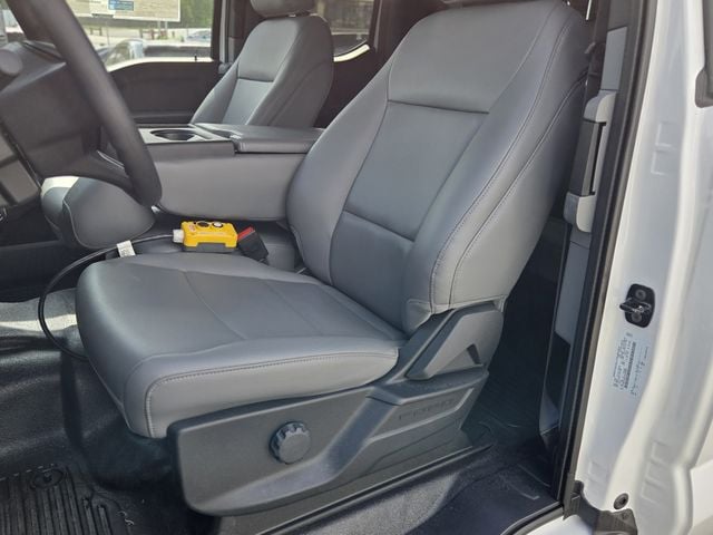 2026 Ford F-350 Super Duty Chassis Cab XL - Photo 13