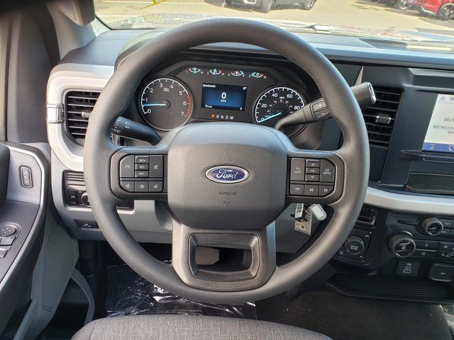 2026 Ford F-350 Super Duty XL - Photo 30