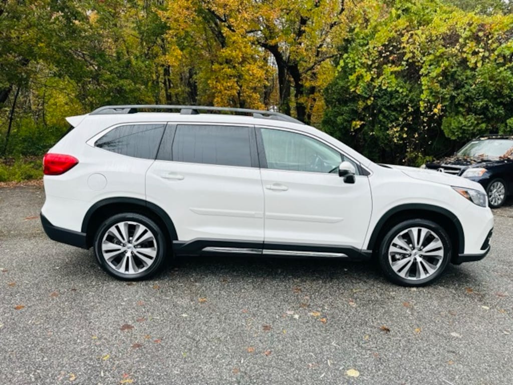 Used 2022 Subaru Ascent Limited SUV
