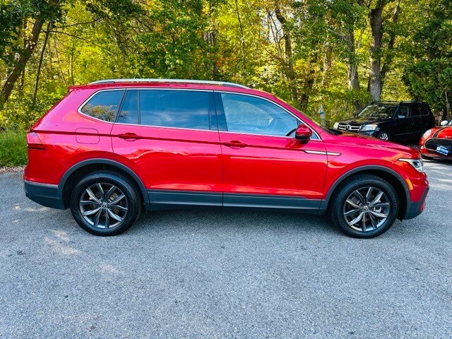 2022 Volkswagen Tiguan SE photo 4