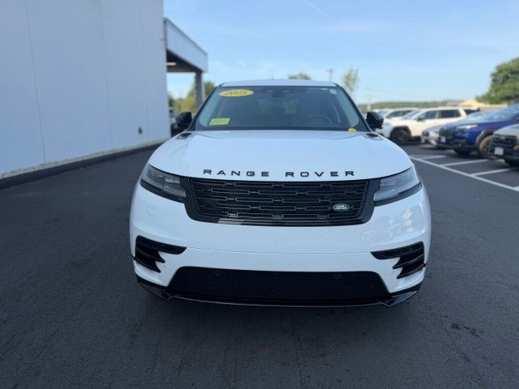 Used 2025 Land Rover Range Rover Velar Dynamic SE SUV