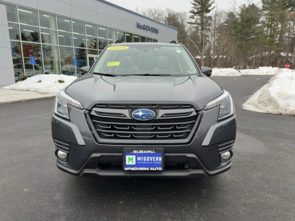 Used 2023 Subaru Forester Limited SUV