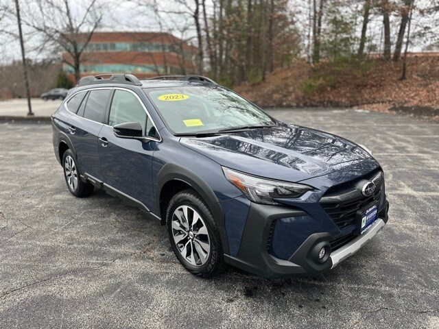 2023 Subaru Outback Limited photo 3