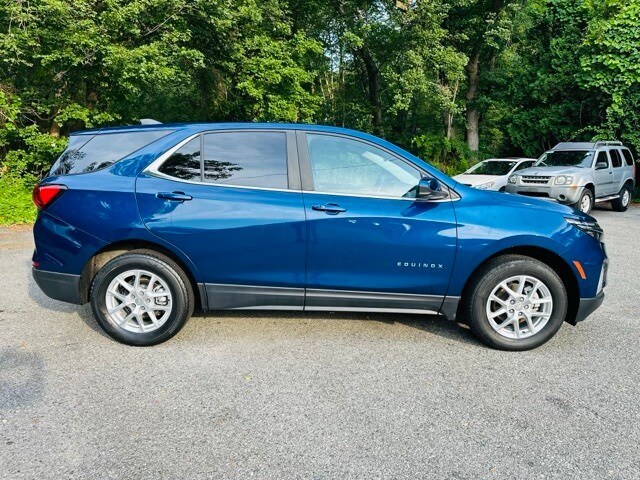 2022 Chevrolet Equinox LT photo 4