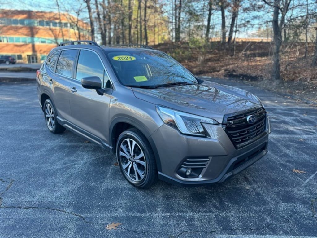 Used 2024 Subaru Forester Limited SUV