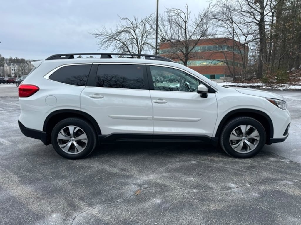 Used 2022 Subaru Ascent Premium SUV