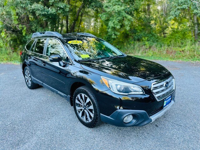2015 Subaru Outback 2.5i Limited photo 3
