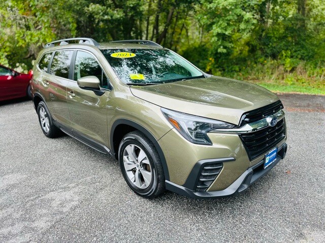 2024 Subaru Ascent Premium photo 3