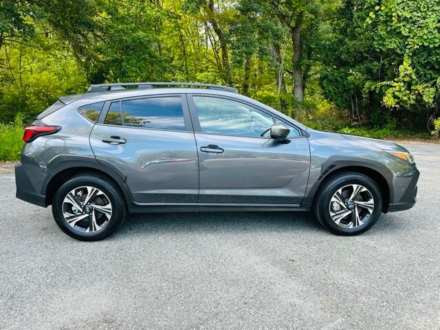 2024 Subaru Crosstrek Premium photo 4