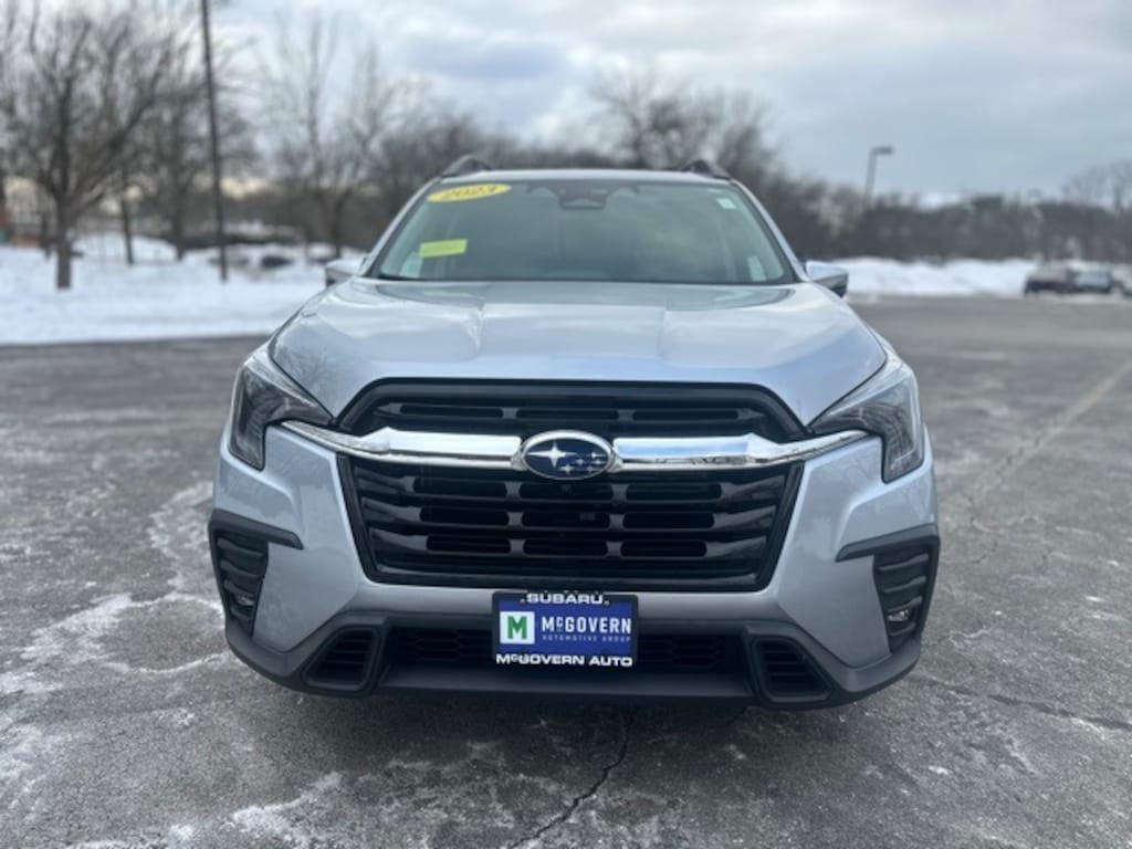 Used 2023 Subaru Ascent Limited SUV