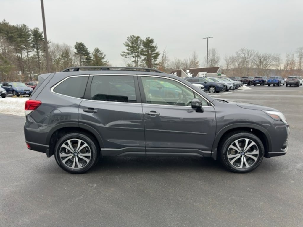 Used 2023 Subaru Forester Limited SUV