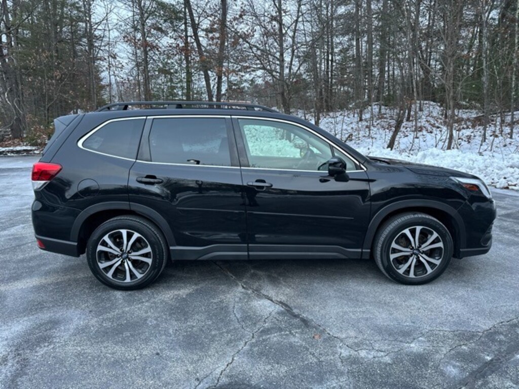Used 2022 Subaru Forester Limited SUV