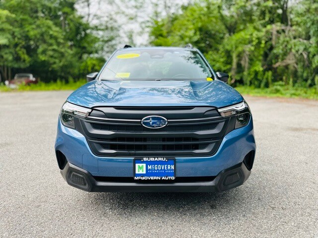 2025 Subaru Forester Base photo 2
