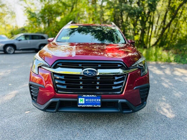 2024 Subaru Ascent Premium photo 2
