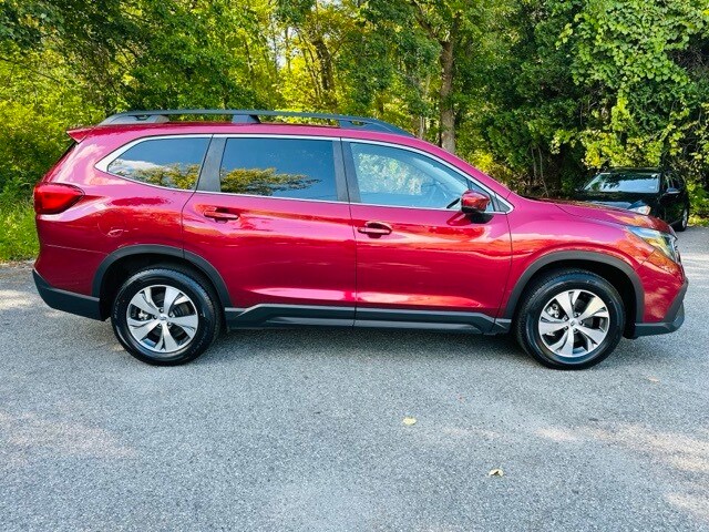 2024 Subaru Ascent Premium photo 4
