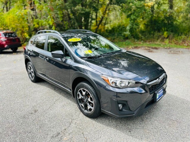 2019 Subaru Crosstrek 2.0i Premium photo 3