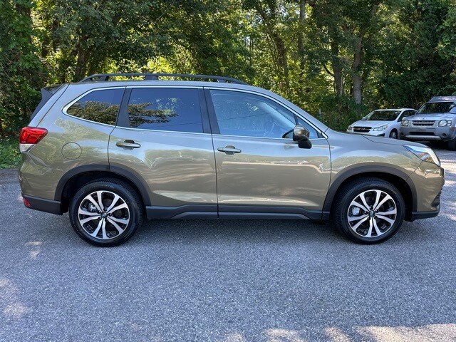 2024 Subaru Forester Limited photo 4
