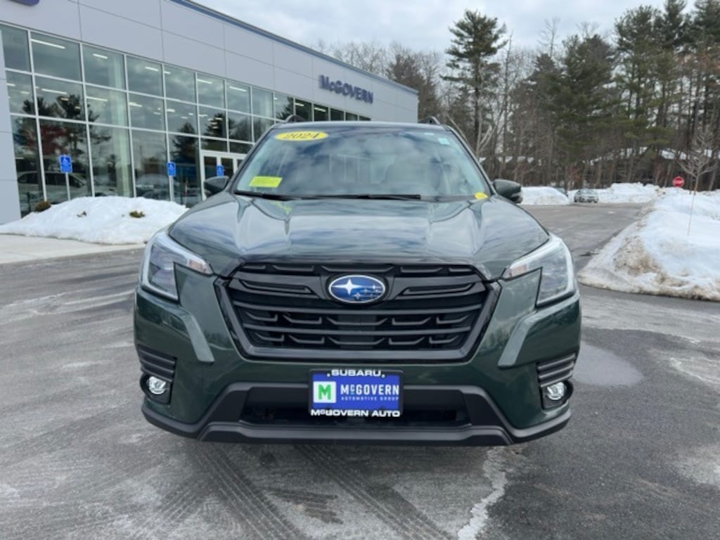 Used 2024 Subaru Forester Limited SUV