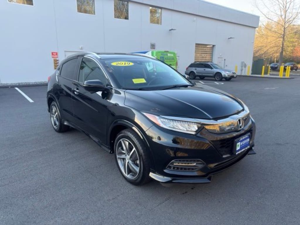 Used 2019 Honda HR-V Touring SUV