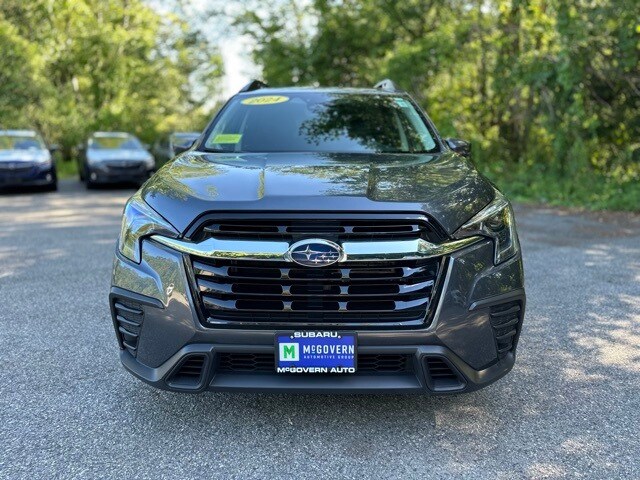 2024 Subaru Ascent Premium photo 2