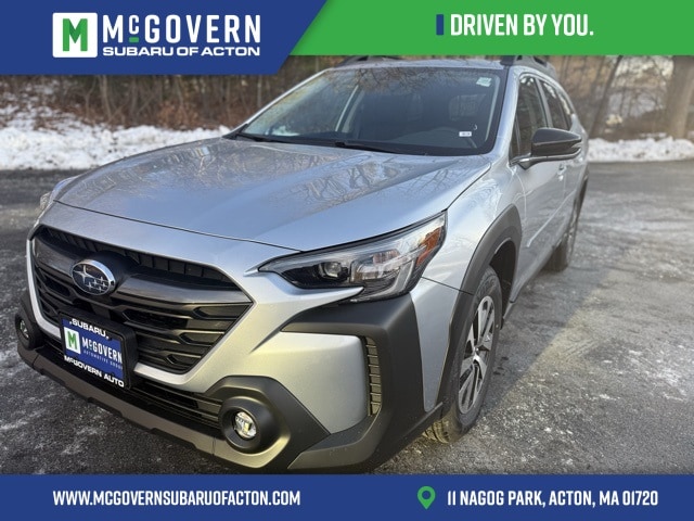 2025 Subaru Outback Premium's photo