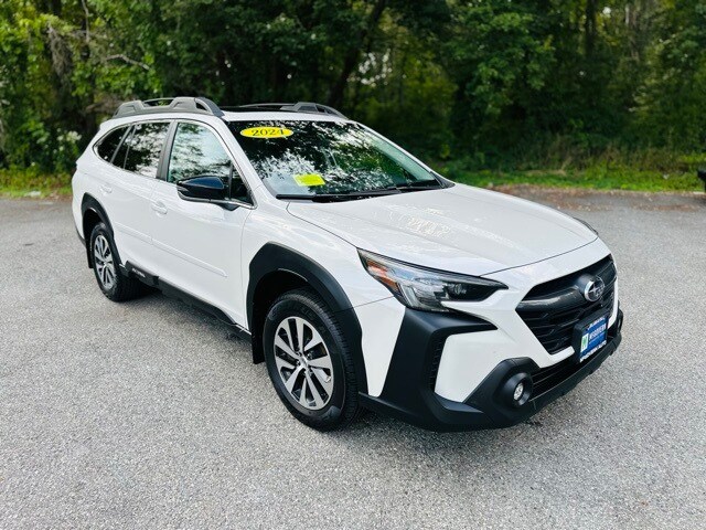 2024 Subaru Outback Premium photo 3