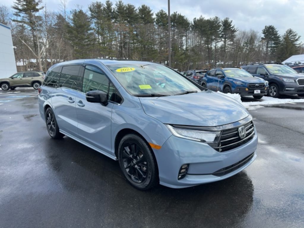 Used 2024 Honda Odyssey Sport Van