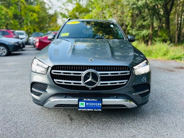 2024 Mercedes Benz GLE 450e photo 2