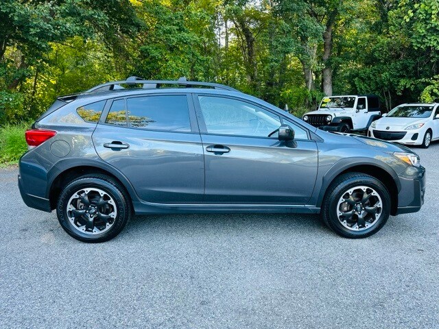 2022 Subaru Crosstrek Premium photo 4