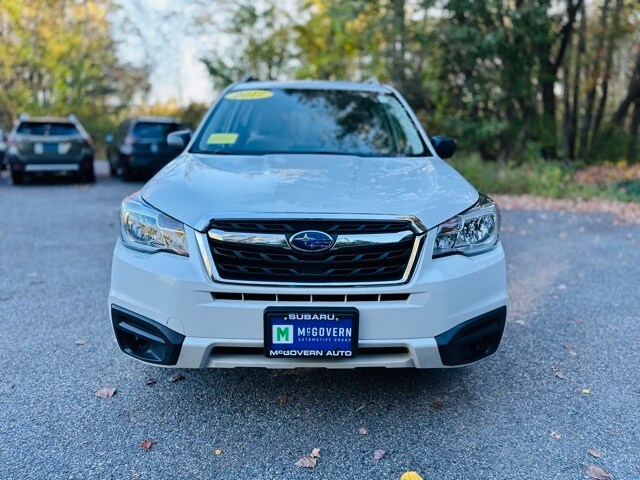 2017 Subaru Forester 2.5i photo 2