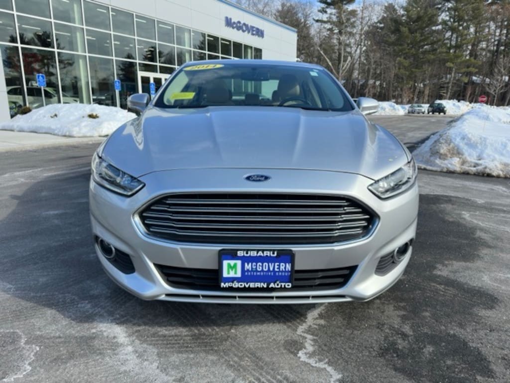 Used 2014 Ford Fusion Hybrid SE Sedan