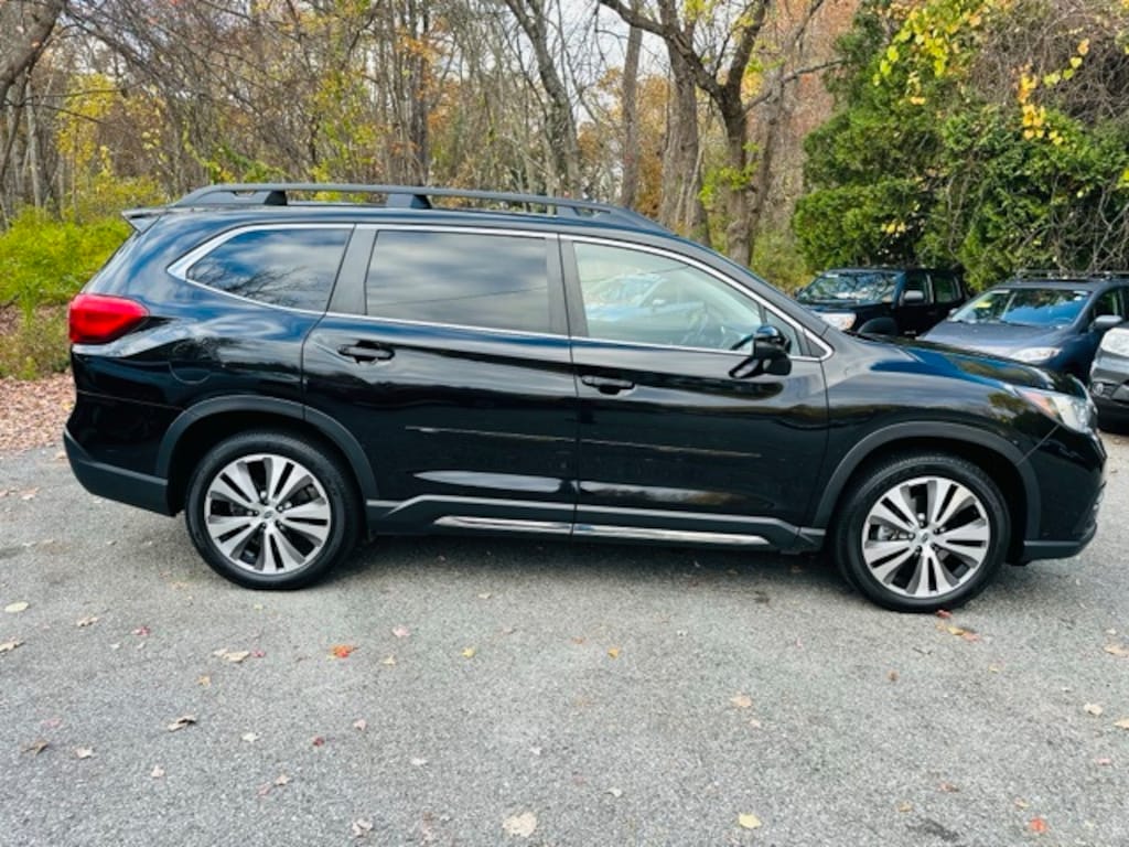 Used 2022 Subaru Ascent Limited SUV