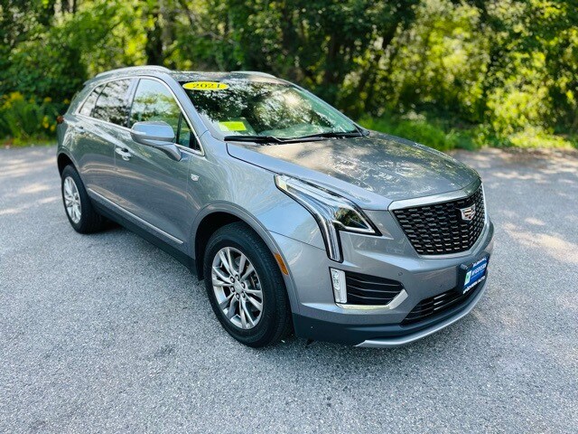 2021 Cadillac XT5 Premium Luxury photo 3