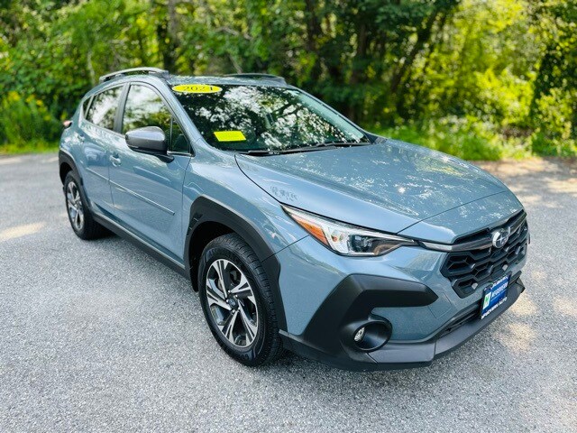 2024 Subaru Crosstrek Premium photo 3