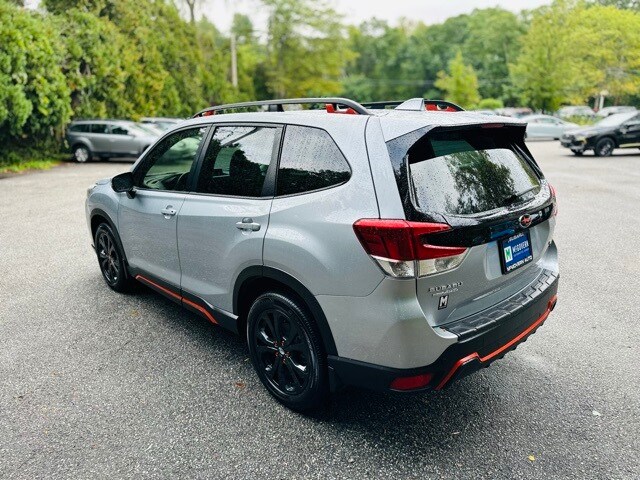 2023 Subaru Forester Sport photo 2