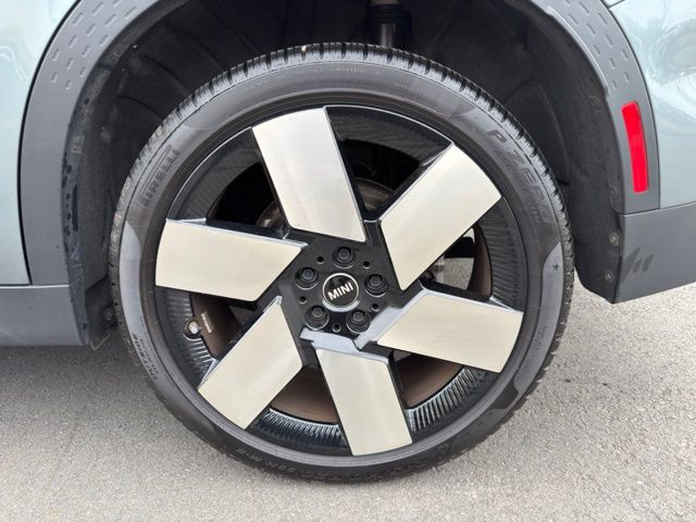 2025 MINI Countryman S - Photo 28