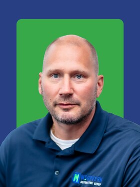 Staff member Eric Friend from ID_274a9264c45a