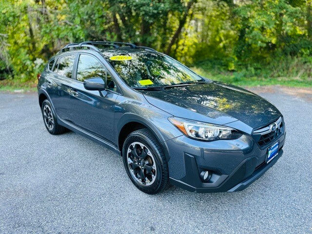 2022 Subaru Crosstrek Premium photo 3