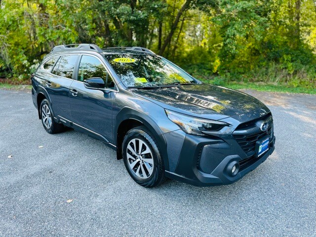 2024 Subaru Outback Premium photo 3