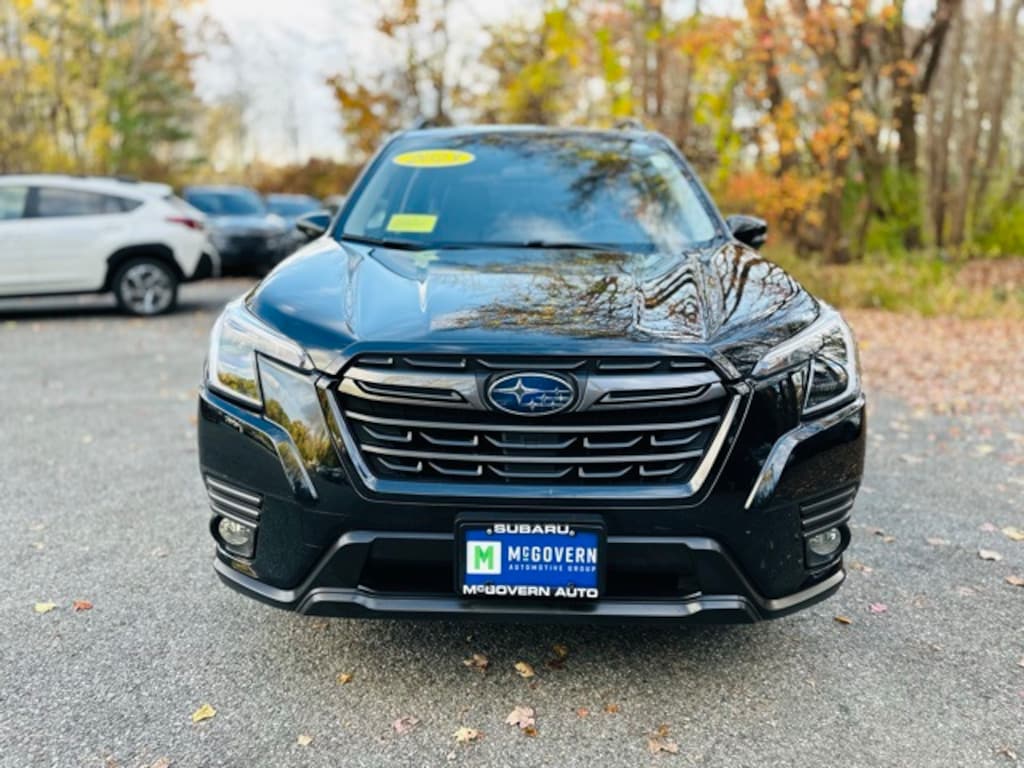 Used 2023 Subaru Forester Limited SUV